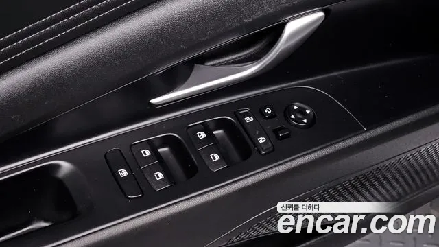 Hyundai AVANTE 2022 — фото 18