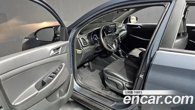 Hyundai Tucson 2020 — фото 10
