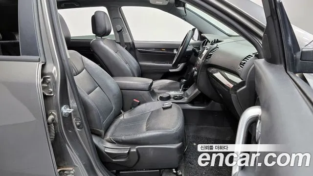 Kia Sorento 2010 — фото 10