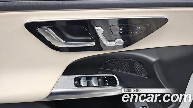 Mercedes-Benz E-Class 2025 — фото 19