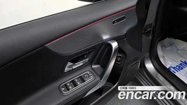 Mercedes-Benz A-Class 2022 — фото 13