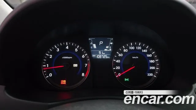 Hyundai Accent 2015 — фото 8