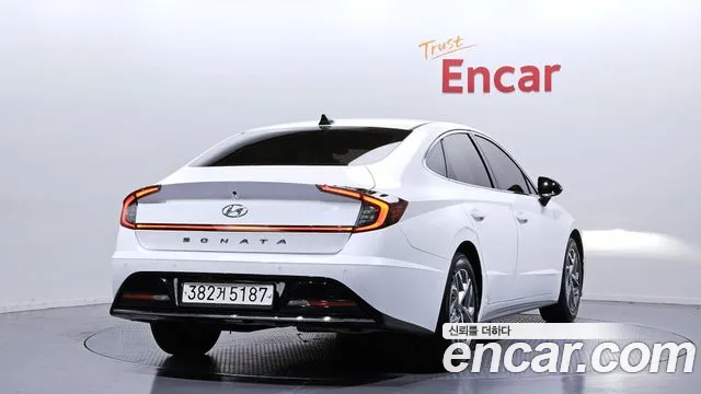 Hyundai Sonata 2022 — фото 2