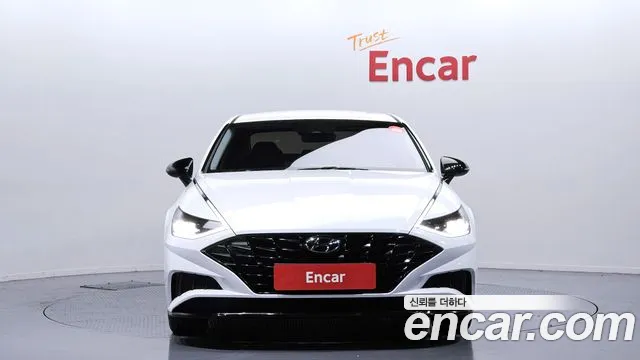 Hyundai Sonata 2022 — фото 3