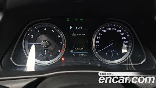 Hyundai Sonata 2022 — фото 8