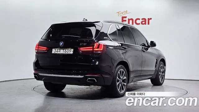 BMW X5 2018 — фото 2