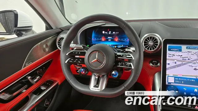 Mercedes-Benz AMG GT 2025 — фото 13