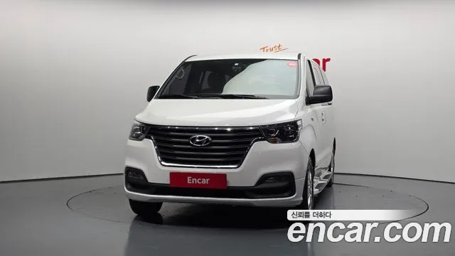 Hyundai Starex 2018 — фото 3