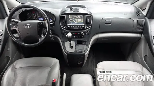 Hyundai Starex 2018 — фото 7