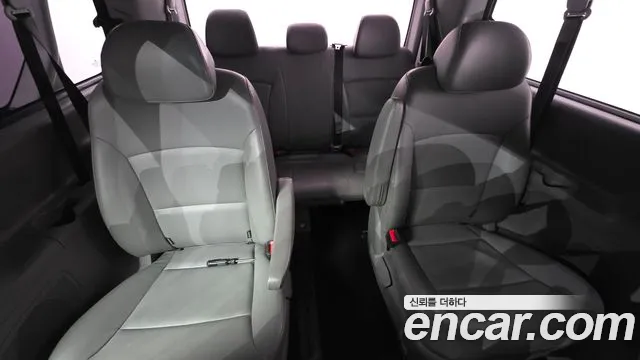 Hyundai Starex 2018 — фото 19