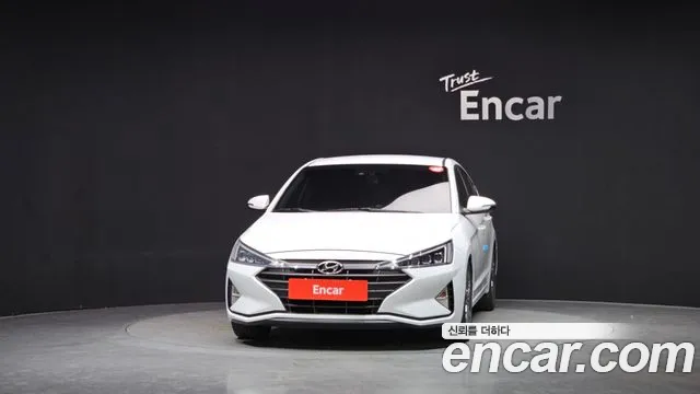 Hyundai AVANTE 2019 — фото 3