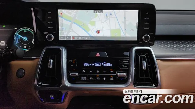 Kia Sorento 2022 — фото 15