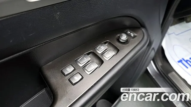 KG_Mobility_Ssangyong Rexton 2018 — фото 13