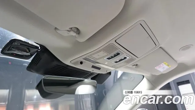 Land Rover Range Rover Evoque 2022 — фото 17