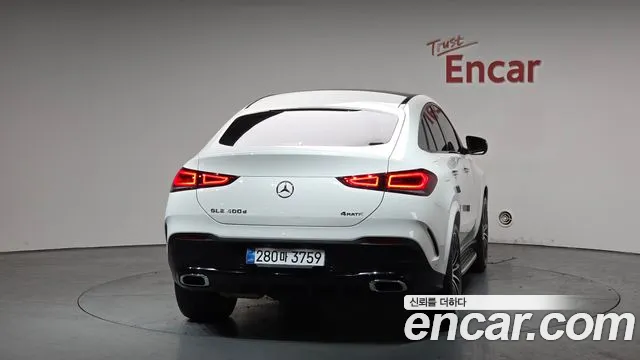 Mercedes-Benz GLE-Class 2022 — фото 3