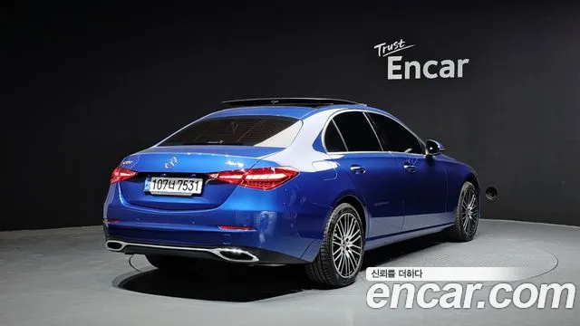 Mercedes-Benz C-Class 2022 — фото 2