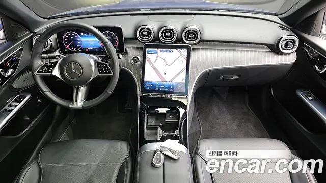 Mercedes-Benz C-Class 2022 — фото 7