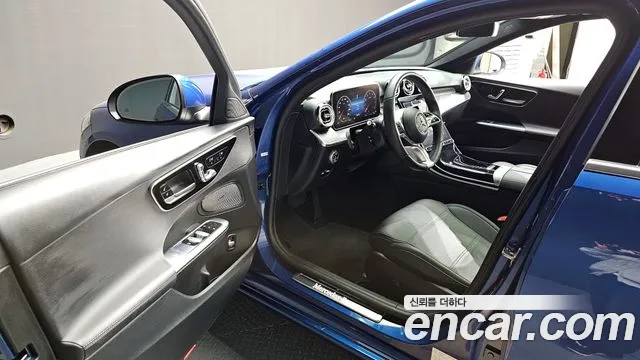 Mercedes-Benz C-Class 2022 — фото 10