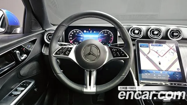 Mercedes-Benz C-Class 2022 — фото 13