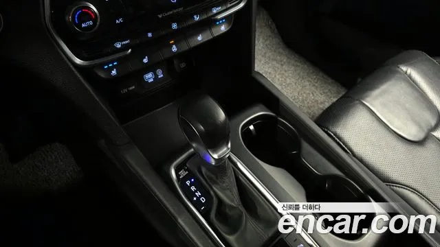 Hyundai Santafe 2019 — фото 9
