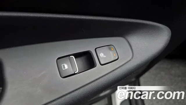 Hyundai Santafe 2019 — фото 18