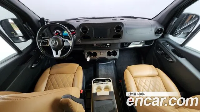 Mercedes-Benz Sprinter 2020 — фото 10