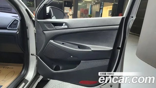 Hyundai Tucson 2017 — фото 14