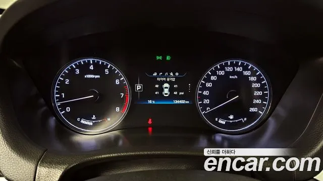Hyundai Genesis 2014 — фото 11