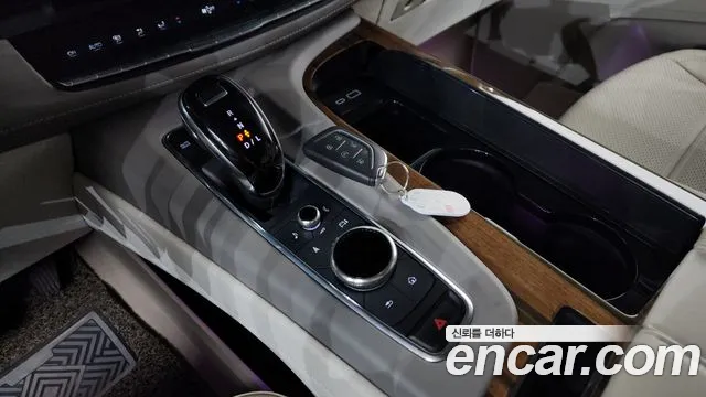 Cadillac Escalade 2022 — фото 11