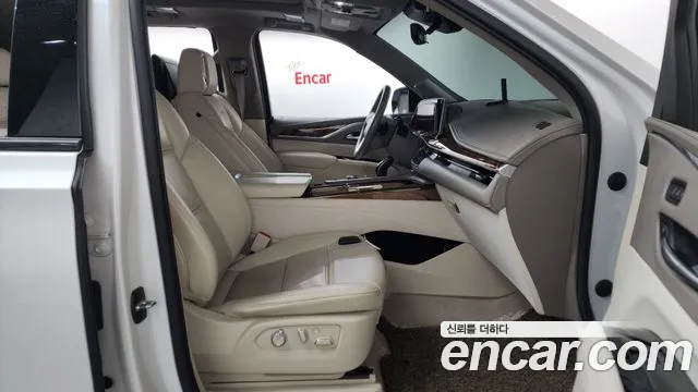 Cadillac Escalade 2022 — фото 16