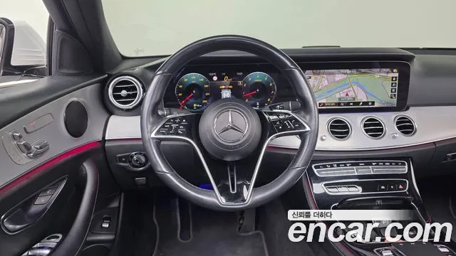 Mercedes-Benz E-Class 2021 — фото 13