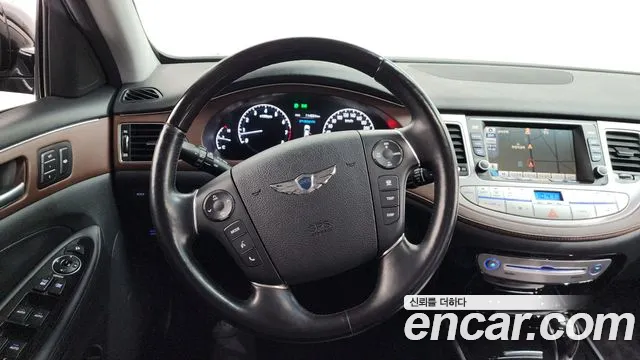 Hyundai Genesis 2012 — фото 18