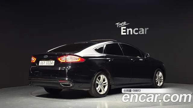 Ford Mondeo 2015 — фото 2