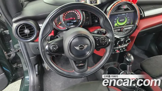 Mini Cooper 2015 — фото 13