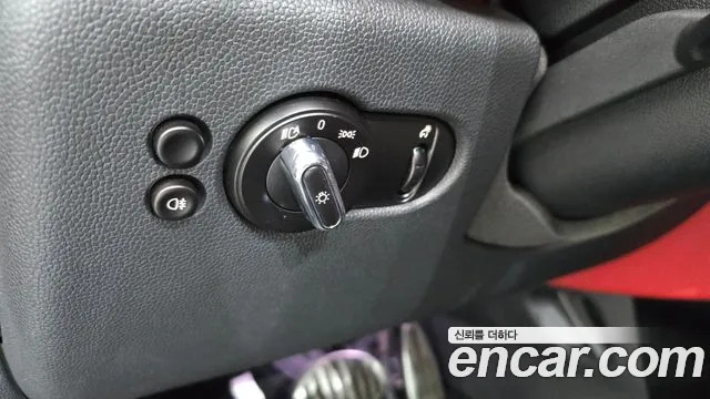 Mini Cooper 2015 — фото 17