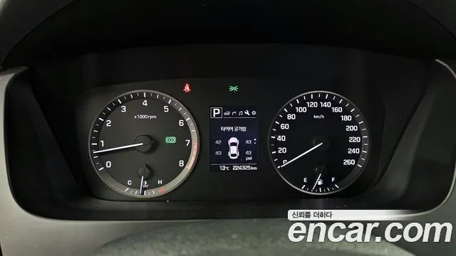 Hyundai Sonata 2016 — фото 8