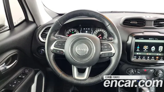 Jeep Renegade 2018 — фото 18