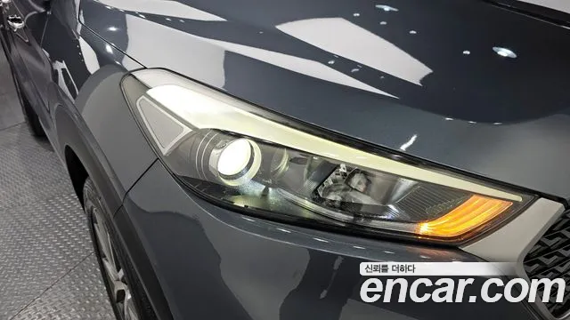 Hyundai Tucson 2017 — фото 8