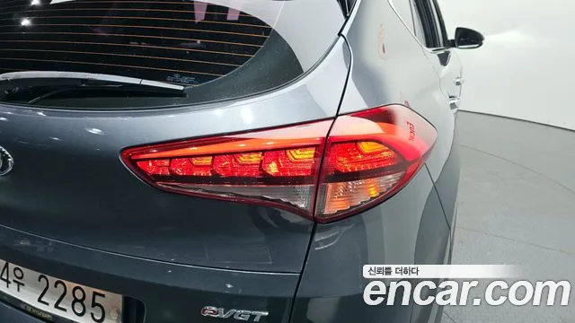Hyundai Tucson 2017 — фото 9