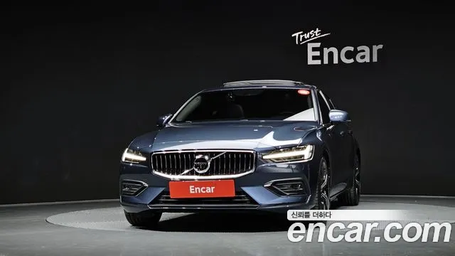 Volvo S60 2020 — фото 3