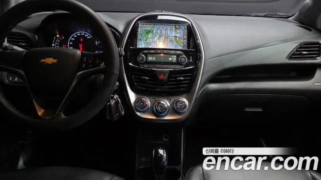 ChevroletGMDaewoo Spark 2017 — фото 10