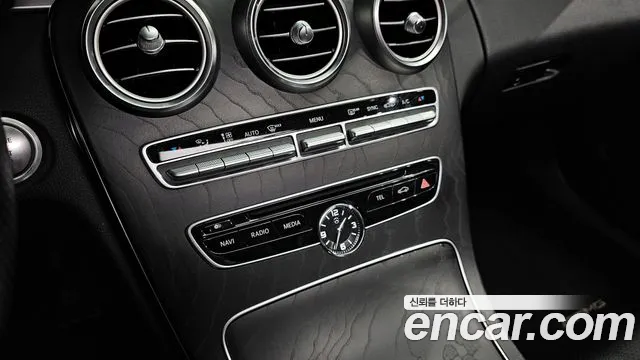 Mercedes-Benz C-Class 2016 — фото 20