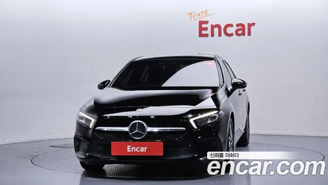 Mercedes-Benz A-Class 2021 — фото 3