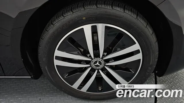 Mercedes-Benz A-Class 2021 — фото 7