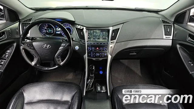 Hyundai Sonata 2014 — фото 9