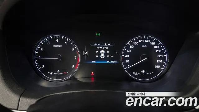 Hyundai Genesis 2016 — фото 11
