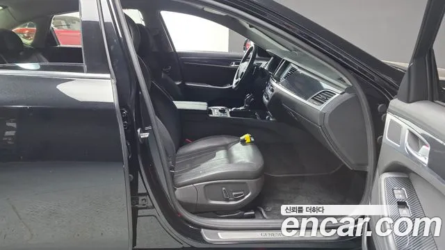 Hyundai Genesis 2016 — фото 18