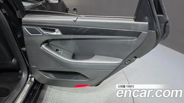 Hyundai Genesis 2016 — фото 15