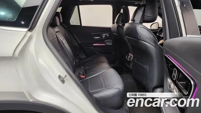 Mercedes-Benz GLC-Class 2025 — фото 17