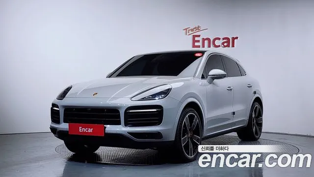 Porsche Cayenne 2020 — фото 1